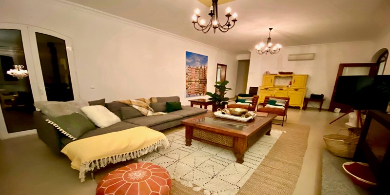 Spacious Lounge In Algarve