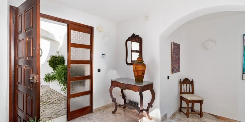 Entrance Hall Welcoming Guests