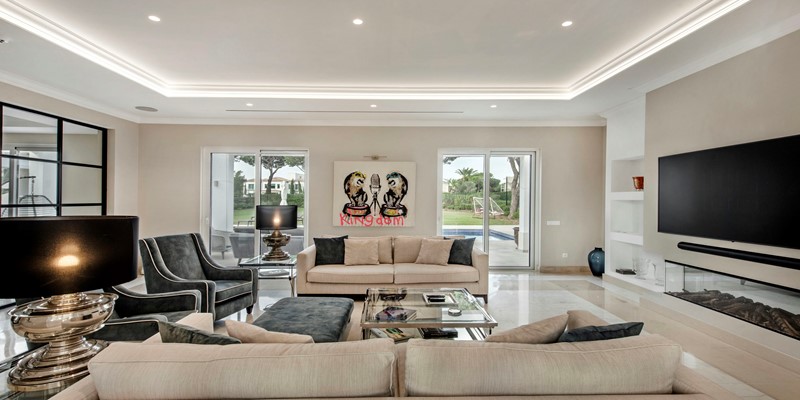 Comfortable Yet Luxurious Living Room In Quinta Do Lago Villa