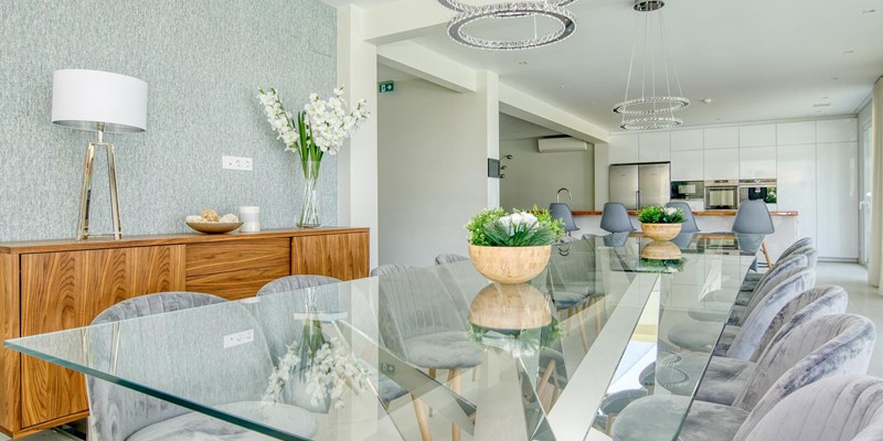 Large Indoor Dining Area Algarve