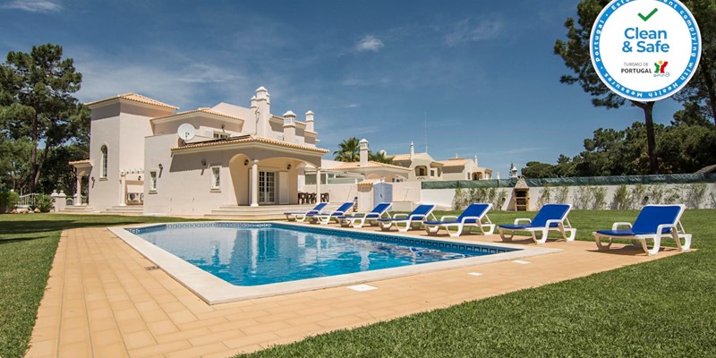 Family Friendly 8 Bedroom Villa