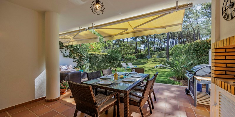 Al Fresco Dining With Gas BBQ Vilamoura
