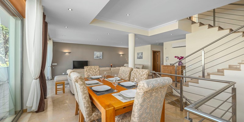 Dining Area Adjacent To Fully Equipped Kitchen Vilamoura