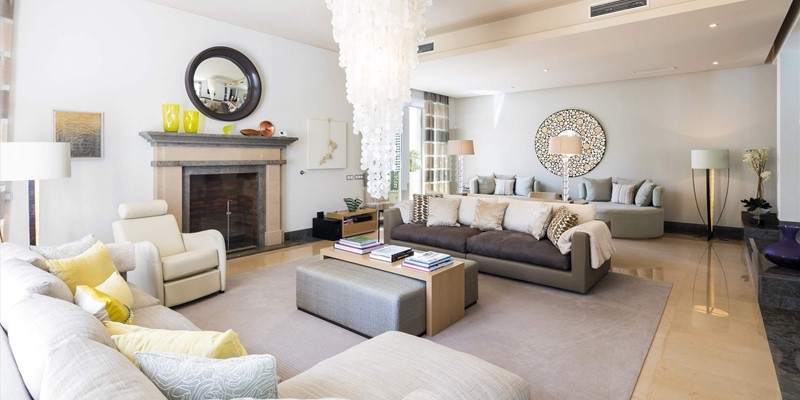 Modern Villa In Algarve For Families