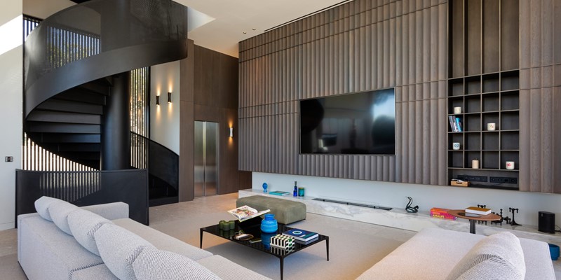 Luxury Villa With Lounge Area And Sea Views