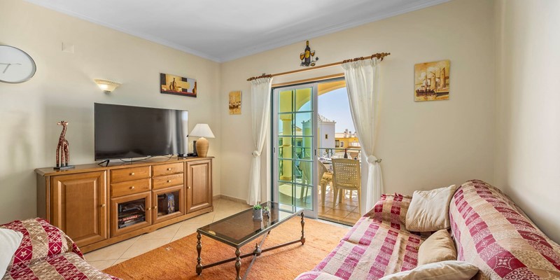 Modern Living Room Apartment Praia Da Oura Algarve