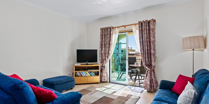 Albufeira Holiday Rental With English TV Channels