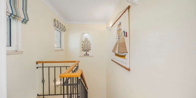 Stairs Leading To Master Bedroom Vale Do Lobo