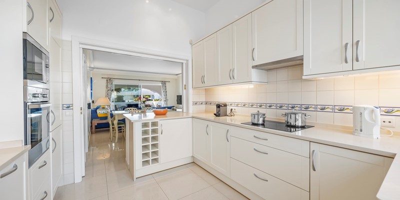 Fully Equipped Kitchen In Vale Do Lobo