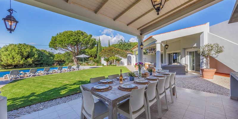 Alfresco Dining Barbecue 12 Person Table Villa Quinta Do Lago