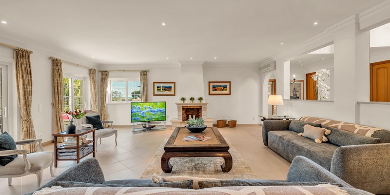 Spacious Living Room Algarve Villa