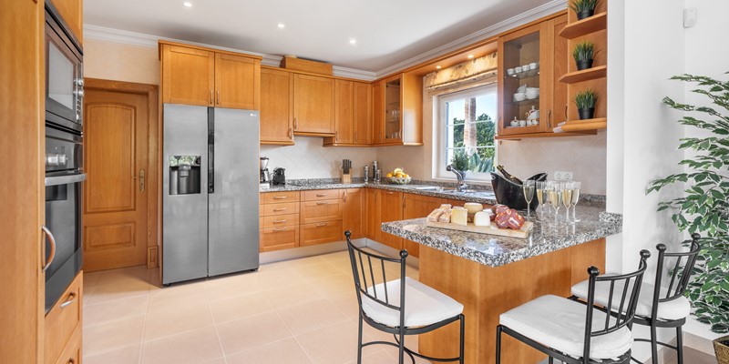 Fully Equipped Kitchen Algarve Villa