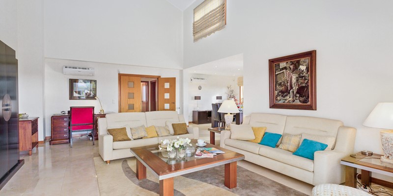 Vilamoura Algarve Short Term Rental Lounge
