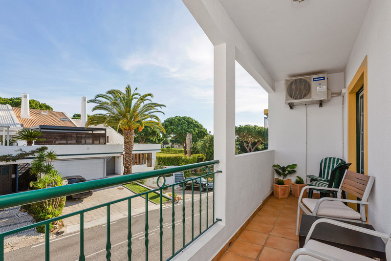 Centrally Located Two Bedroom Apartment Vilamoura