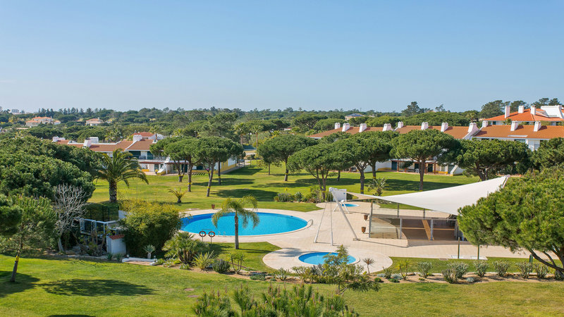 Two Bedroom Apartment in Vila Sol