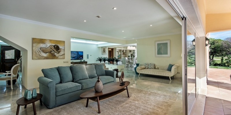 Split Level Lounge Luxury Algarve Holiday Home