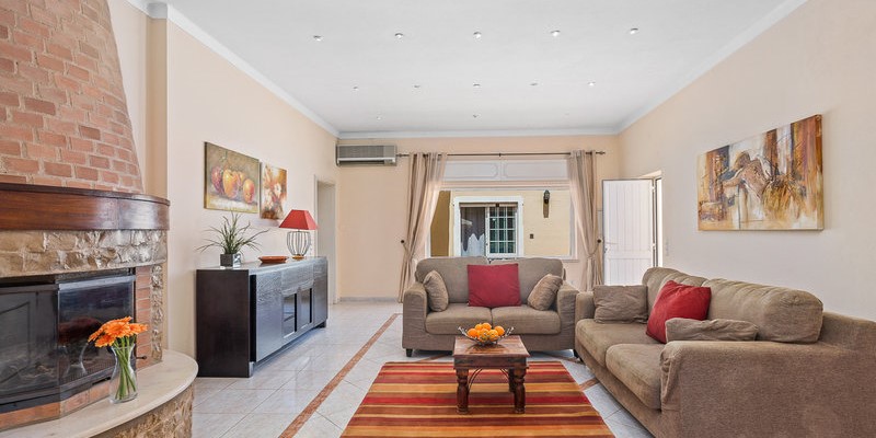 Stylish Lounge Villa Vilamoura Near Marina Algarve