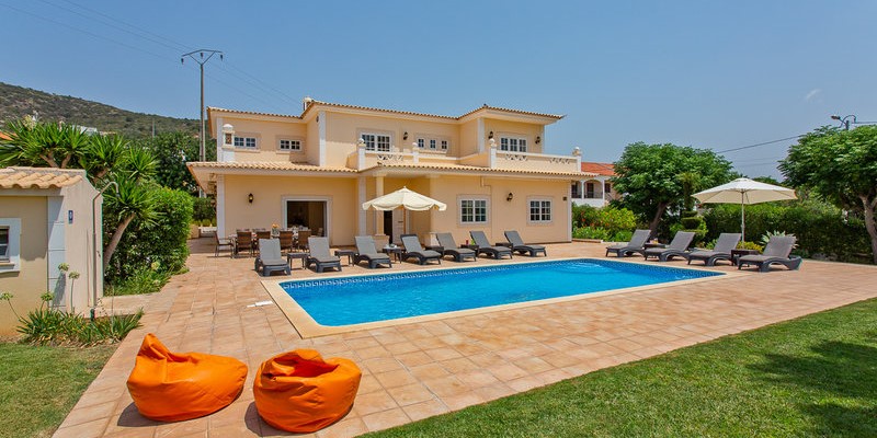 Modern Villa Vilamoura Private Pool Large Garden