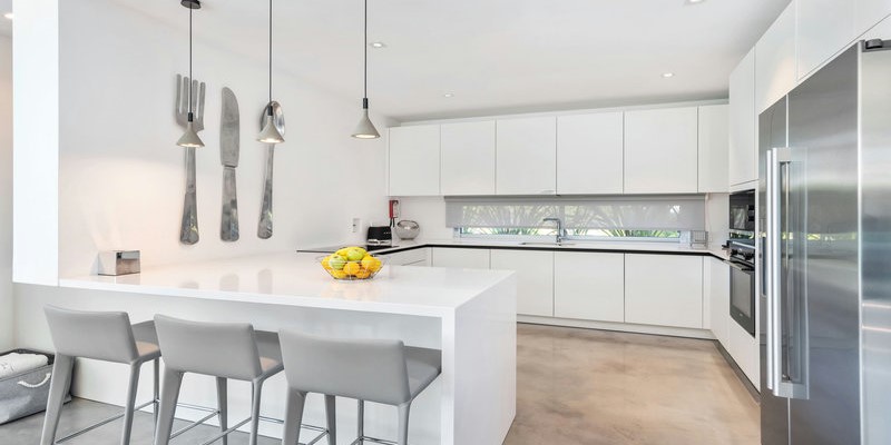 Villa Modern Kitchen With Gourmet Appliances Algarve