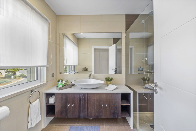 Luxury 6 Bedroom Villa In Vila Sol