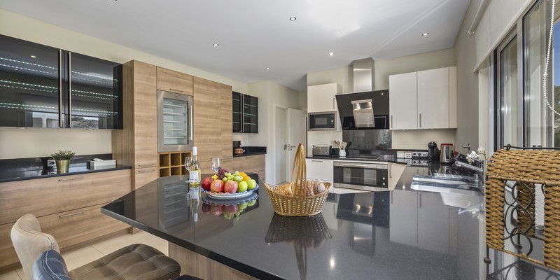 Fully Equipped Kitchen Luxury Villa Vila Sol