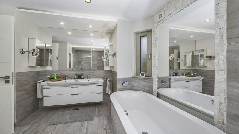 Luxury 4 Bedroom Villa In Vale Do Lobo Within Walking Distance To The Beach And Restaurants