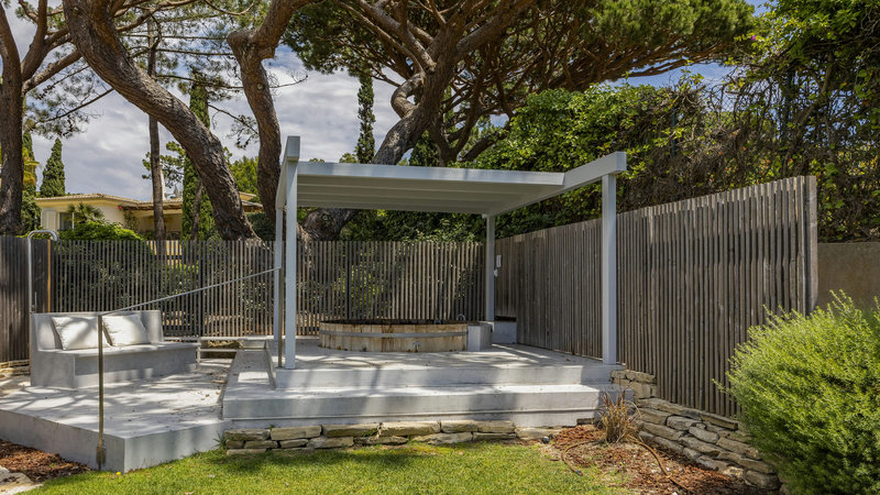 Luxury 4 Bedroom Villa In Vale Do Lobo Within Walking Distance To The Beach And Restaurants