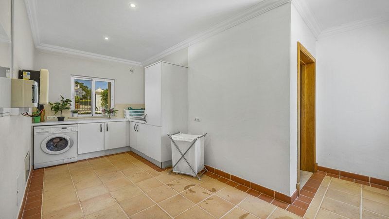 Luxury 5 Bedroom Villa In Dunas Douradas