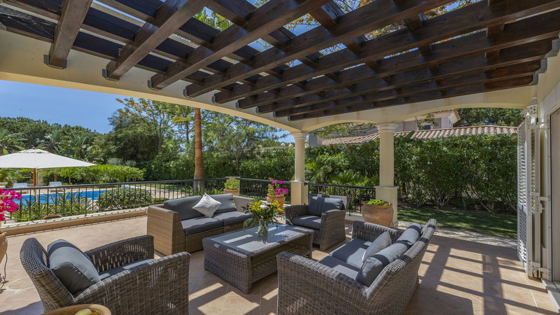 Luxury 5 Bedroom Villa In Dunas Douradas