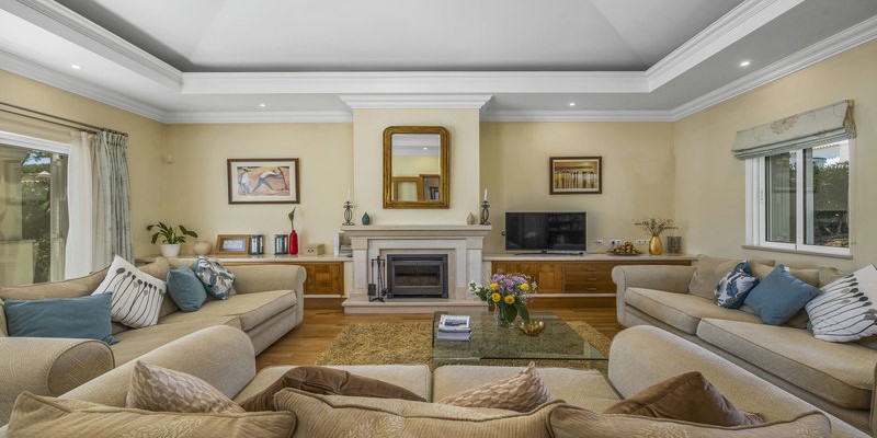 Comfortable Living Room