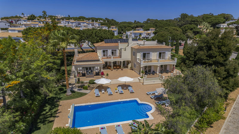 Luxury 5 Bedroom Villa In Dunas Douradas