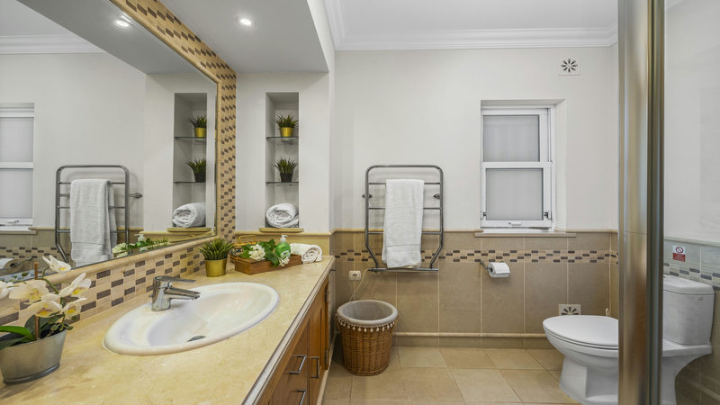 Luxury 5 Bedroom Villa In Dunas Douradas