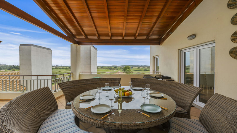 Luxury 3 Bedroom Vilamoura Apartment