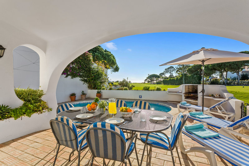 3 Bedroom Sea View Villa Vale Do Lobo 