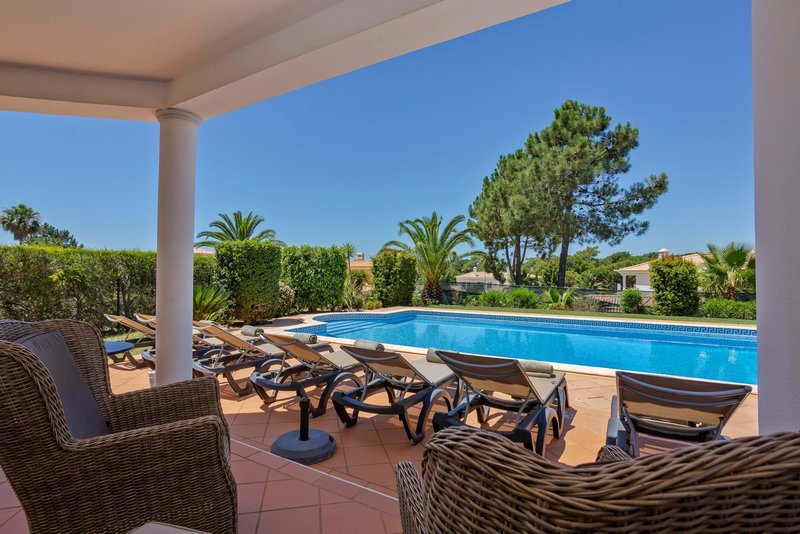 Modern 4 Bedroom Villa in Vila Sol