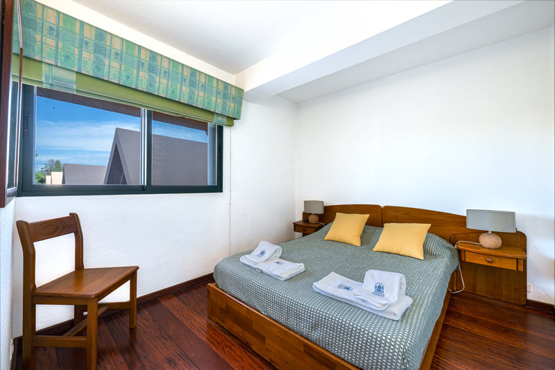 Vilamoura Marina 2 Bedroom Holiday Apartment with Pool