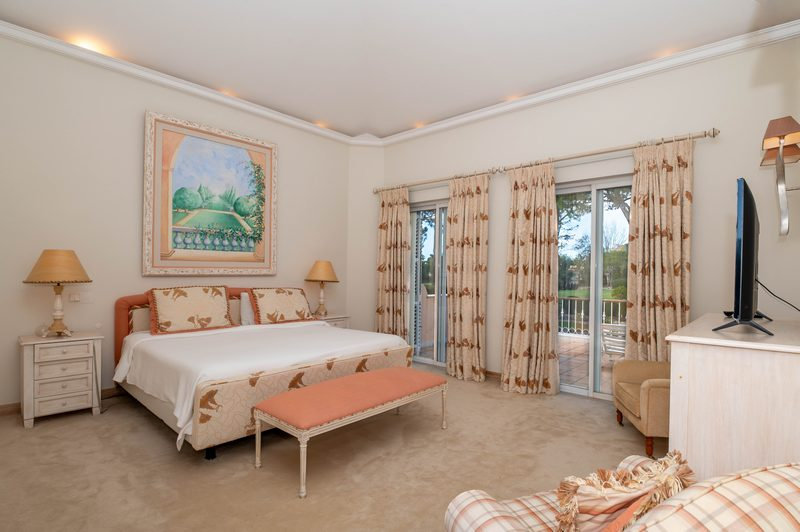 3 Bedroom Villa with Private Pool and Golf Views