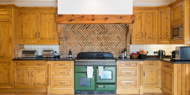 Fully Equipped Kitchen Modern Villa Algarve