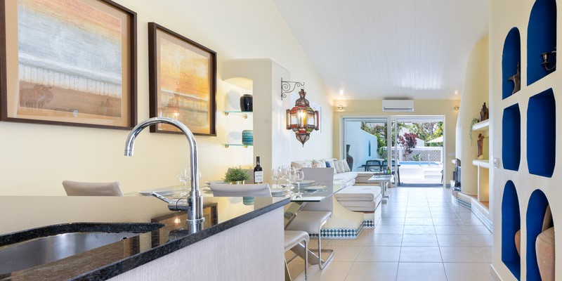 Renovated Open Plan Kitchen And Dining Villa Algarve