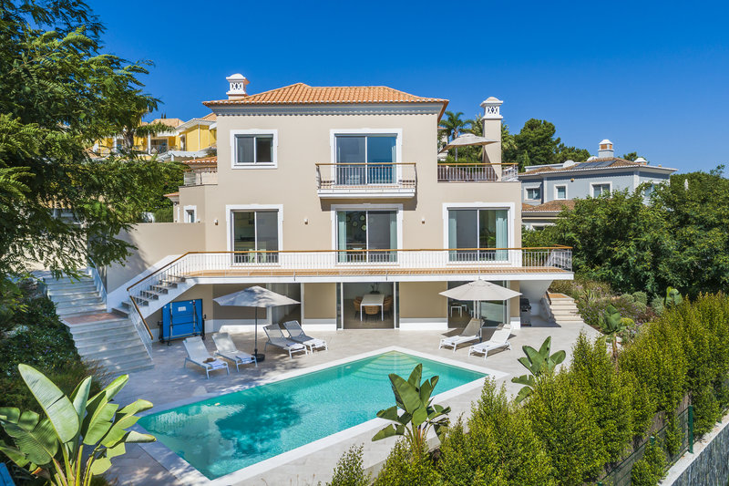 Luxury 4 Bedroom Villa in Encosta Do Lago