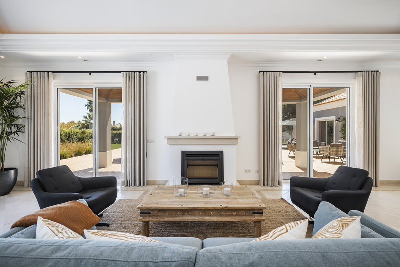 Luxury 5 Bedroom Villa Encosta Do Lago