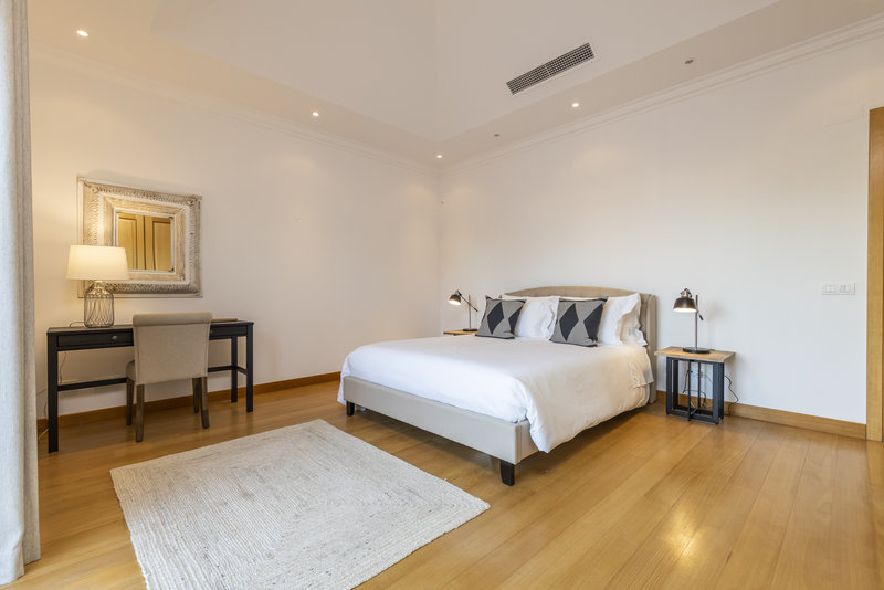 Luxury 5 Bedroom Villa Encosta Do Lago