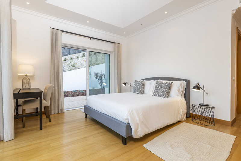 Luxury 5 Bedroom Villa Encosta Do Lago