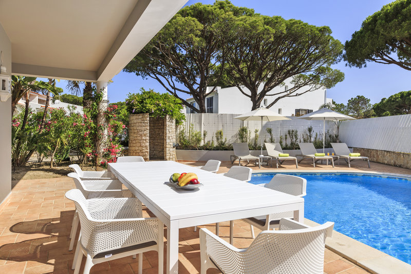 5 Bedroom Villa In Vale Do Lobo Within Walking Distance To The Beach