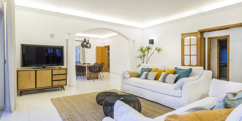 Luxury Lounge With Uk Tv Sky Sports Vale Do Lobo