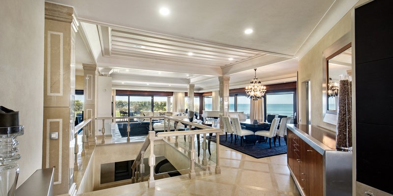 Vacation Rental Villa Upstairs Living Room Albufeira