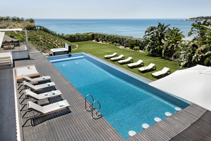 Luxury 8 Bedroom Ocean Front Villa Olhos D'Agua