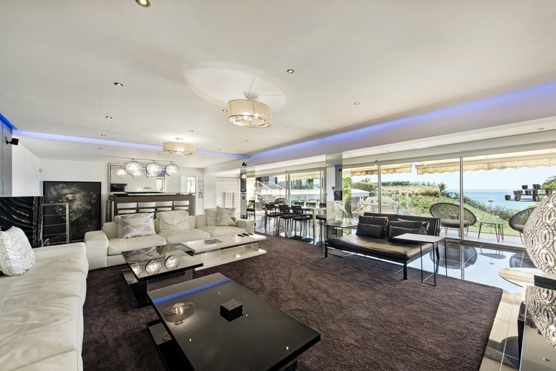 Luxury 8 Bedroom Ocean Front Villa Olhos D'Agua