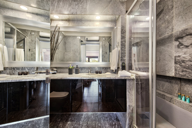 Luxury 8 Bedroom Ocean Front Villa Olhos D'Agua