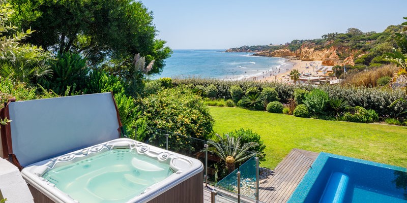 Luxury Jacuzzi With Sea Views